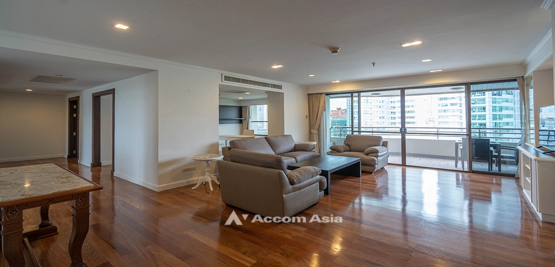  1  3 br Apartment For Rent in Sukhumvit ,Bangkok BTS Asok - MRT Sukhumvit at Warm Family Atmosphere AA32113