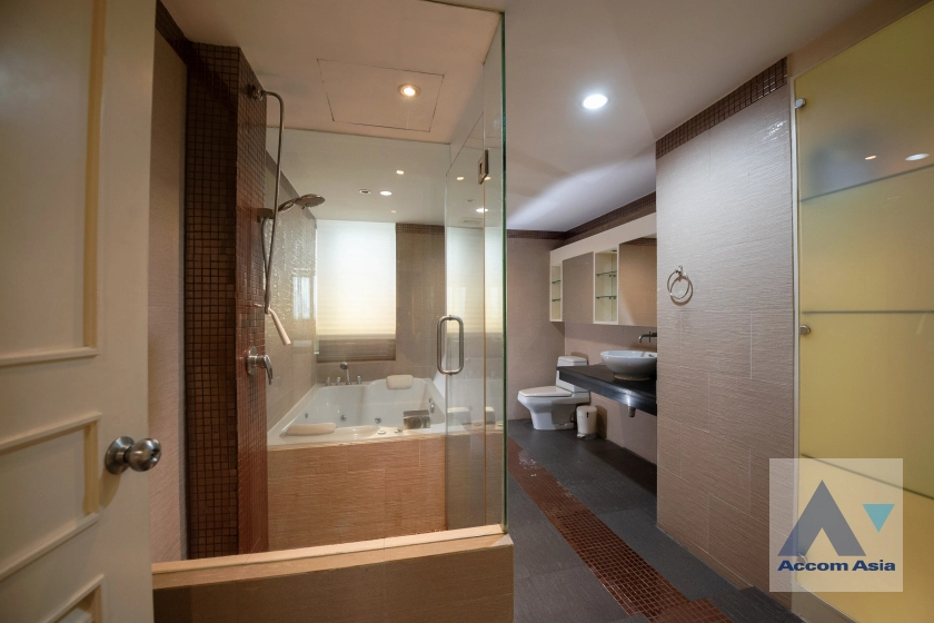 27  3 br Condominium for rent and sale in Sukhumvit ,Bangkok  at President Park Sukhumvit 24   AA32116