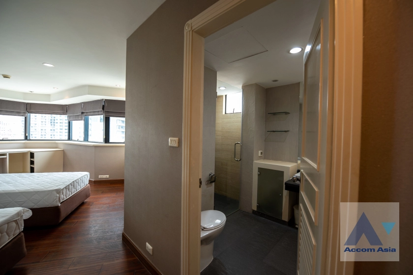 29  3 br Condominium for rent and sale in Sukhumvit ,Bangkok  at President Park Sukhumvit 24   AA32116