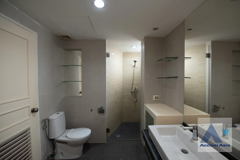 35  3 br Condominium for rent and sale in Sukhumvit ,Bangkok  at President Park Sukhumvit 24   AA32116