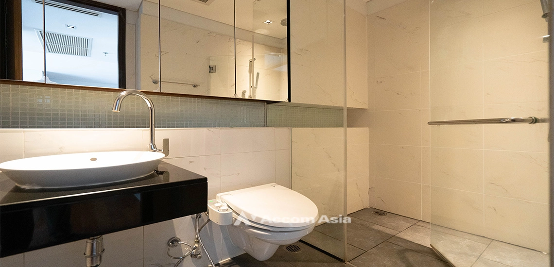 10  2 br Condominium For Rent in Sukhumvit ,Bangkok BTS Asok - MRT Sukhumvit at The Lakes AA32118