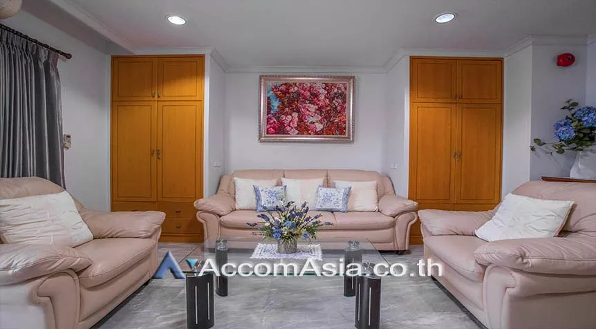 Big Balcony |  2 Bedrooms  Condominium For Rent in Sukhumvit, Bangkok  near BTS Phrom Phong (24631)