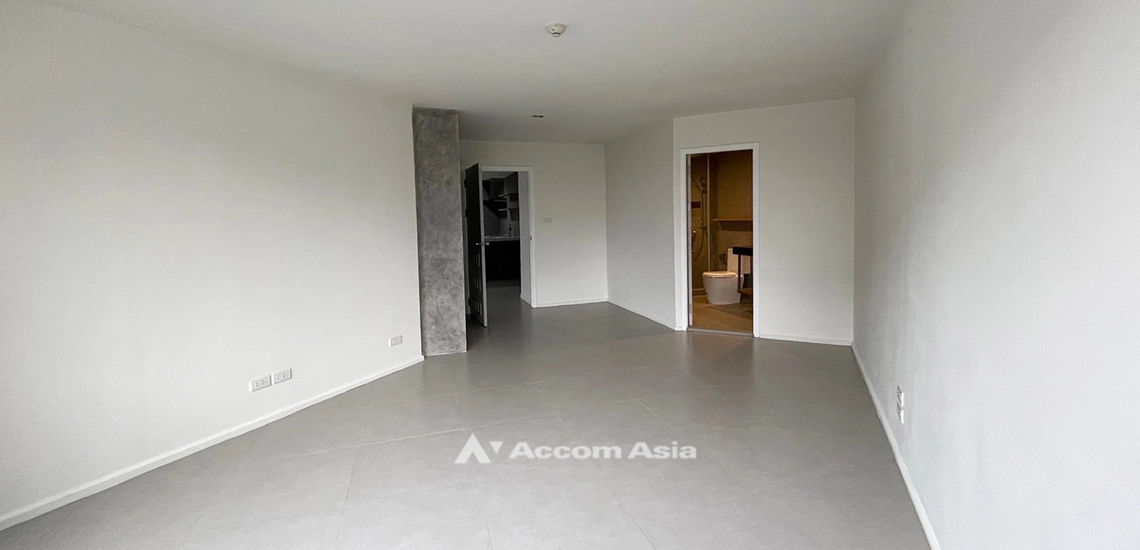 7  2 br Condominium For Sale in Sukhumvit ,Bangkok  at Waterford Park  AA32127