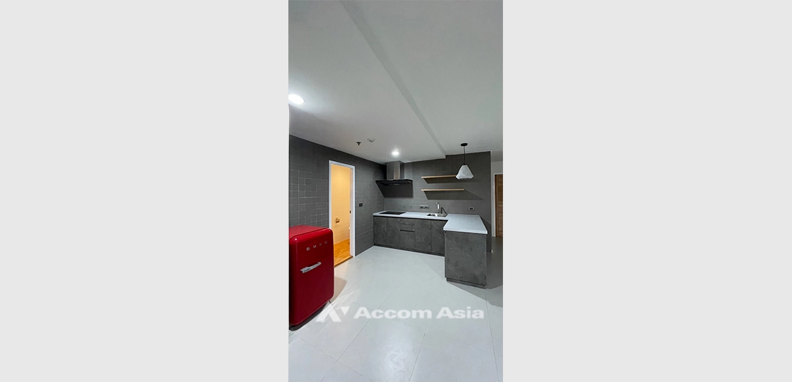 12  2 br Condominium For Sale in Sukhumvit ,Bangkok BTS Thong Lo at Waterford Park Tower 1 AA32127
