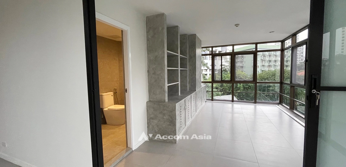 8  2 br Condominium For Sale in Sukhumvit ,Bangkok BTS Thong Lo at Waterford Park Tower 1 AA32127