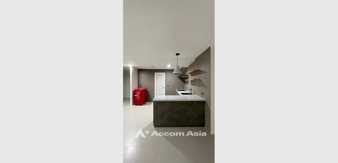 13  2 br Condominium For Sale in Sukhumvit ,Bangkok BTS Thong Lo at Waterford Park Tower 1 AA32127