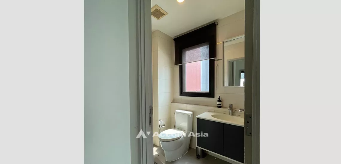 7  1 br Condominium For Sale in Sukhumvit ,Bangkok BTS Phra khanong at WYNE Sukhumvit AA32130