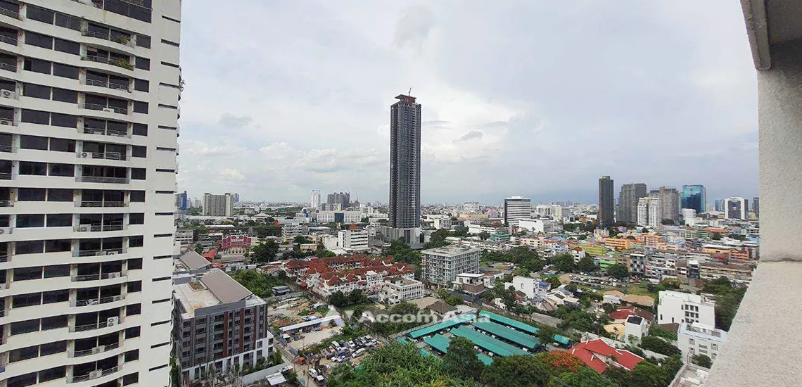 16  2 br Condominium For Sale in Sukhumvit ,Bangkok BTS Phrom Phong at Supalai Place Tower A AA32139