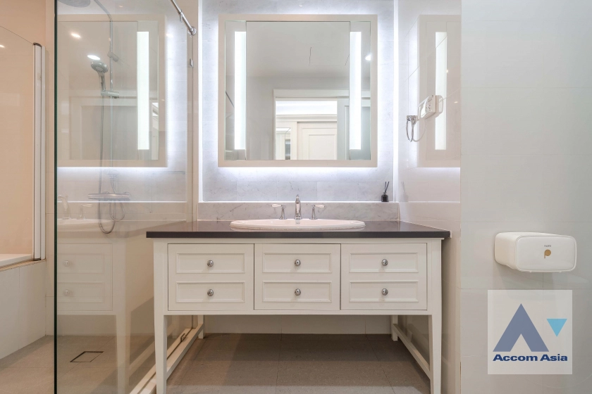 14  3 br Condominium For Sale in Sukhumvit ,Bangkok BTS Phrom Phong at Bright Sukhumvit 24 AA32142