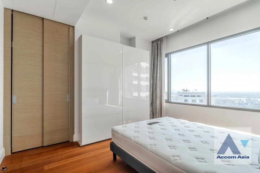18  3 br Condominium For Sale in Sukhumvit ,Bangkok BTS Phrom Phong at Bright Sukhumvit 24 AA32142