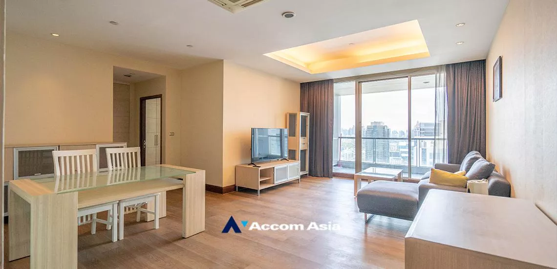 unit 2 Bedrooms  Condominium For Rent in Sathorn, Bangkok  near BTS Chong Nonsi (AA32146)