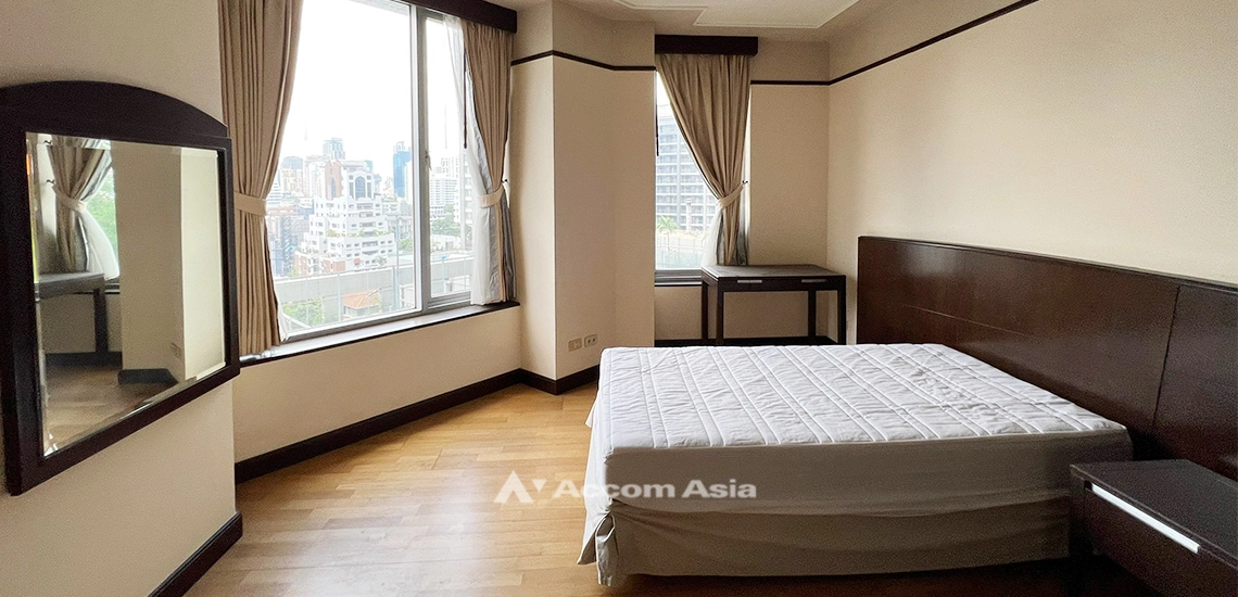 7  3 br Condominium For Sale in Ploenchit ,Bangkok BTS Ploenchit at All Seasons Mansion AA32150