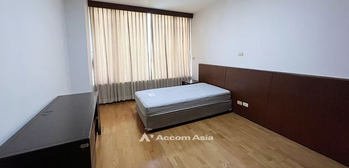 10  2 br Condominium For Sale in Ploenchit ,Bangkok BTS Ploenchit at All Seasons Mansion AA32151