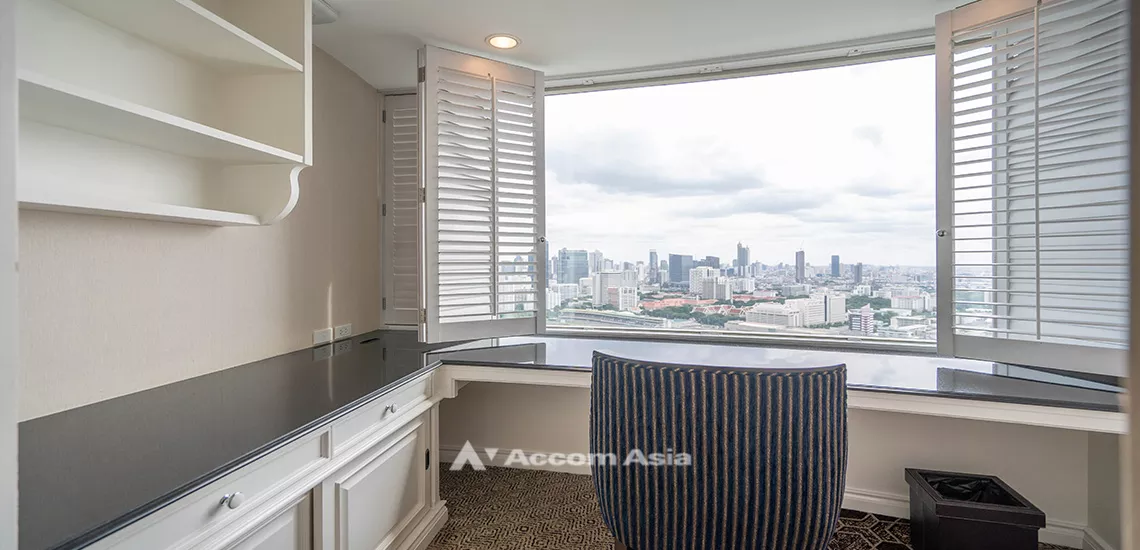 4  1 br Apartment For Rent in Ploenchit ,Bangkok BTS Ratchadamri at Thai Contemporary Place AA32158