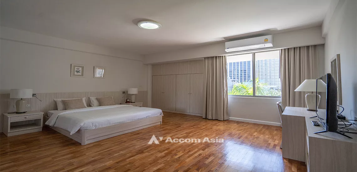8  2 br Apartment For Rent in Sukhumvit ,Bangkok BTS Nana at Suite for family AA32161