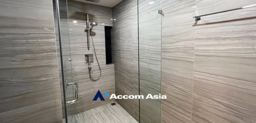 21  3 br Condominium for rent and sale in Ploenchit ,Bangkok BTS Ratchadamri - MRT Silom at Klass Sarasin-Rajdamri AA32165