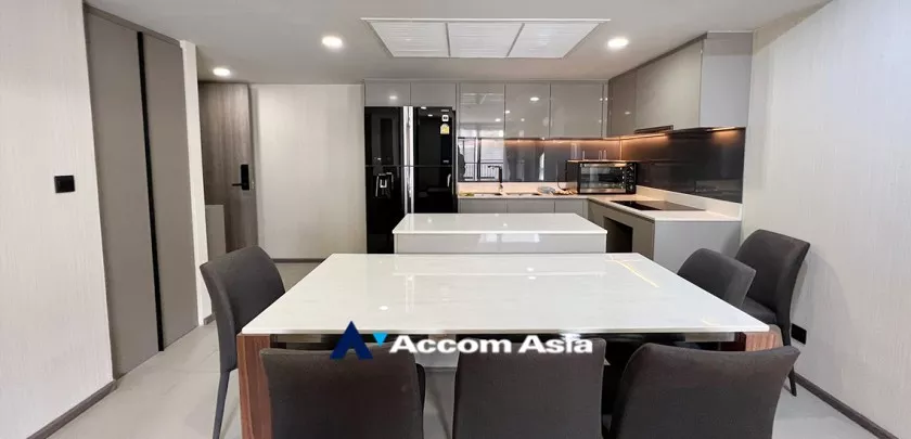 6  3 br Condominium For Rent in Ploenchit ,Bangkok BTS Ratchadamri - MRT Silom at KLASS Sarasin Rajdamri AA32165