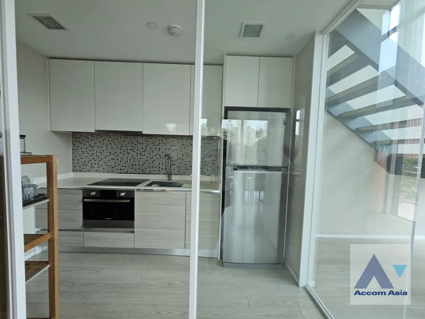 14  2 br Condominium for rent and sale in Sukhumvit ,Bangkok BTS Asok at The Room Sukhumvit 21 AA32170