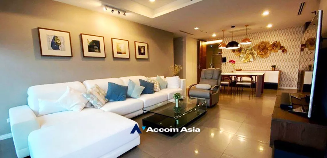 unit 2 Bedrooms  Condominium For Sale in Charoen Nakhon, Bangkok  near BTS Krung Thon Buri (AA32185)