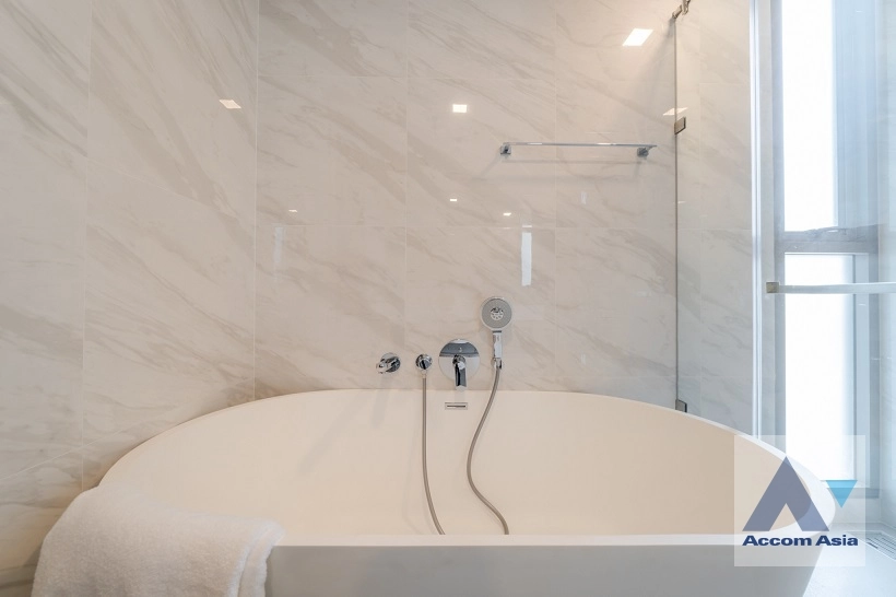 26  3 br Condominium for rent and sale in Sukhumvit ,Bangkok BTS Asok - MRT Sukhumvit at Fynn Sukhumvit 31 Condominium AA32188