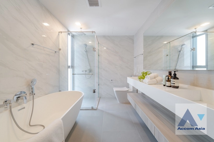 23  3 br Condominium for rent and sale in Sukhumvit ,Bangkok BTS Asok - MRT Sukhumvit at Fynn Sukhumvit 31 Condominium AA32188