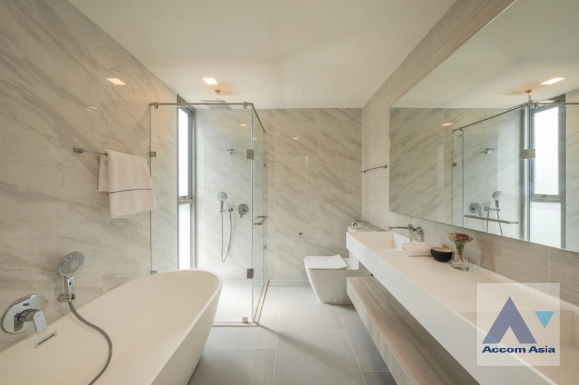 24  3 br Condominium for rent and sale in Sukhumvit ,Bangkok BTS Asok - MRT Sukhumvit at Fynn Sukhumvit 31 Condominium AA32189