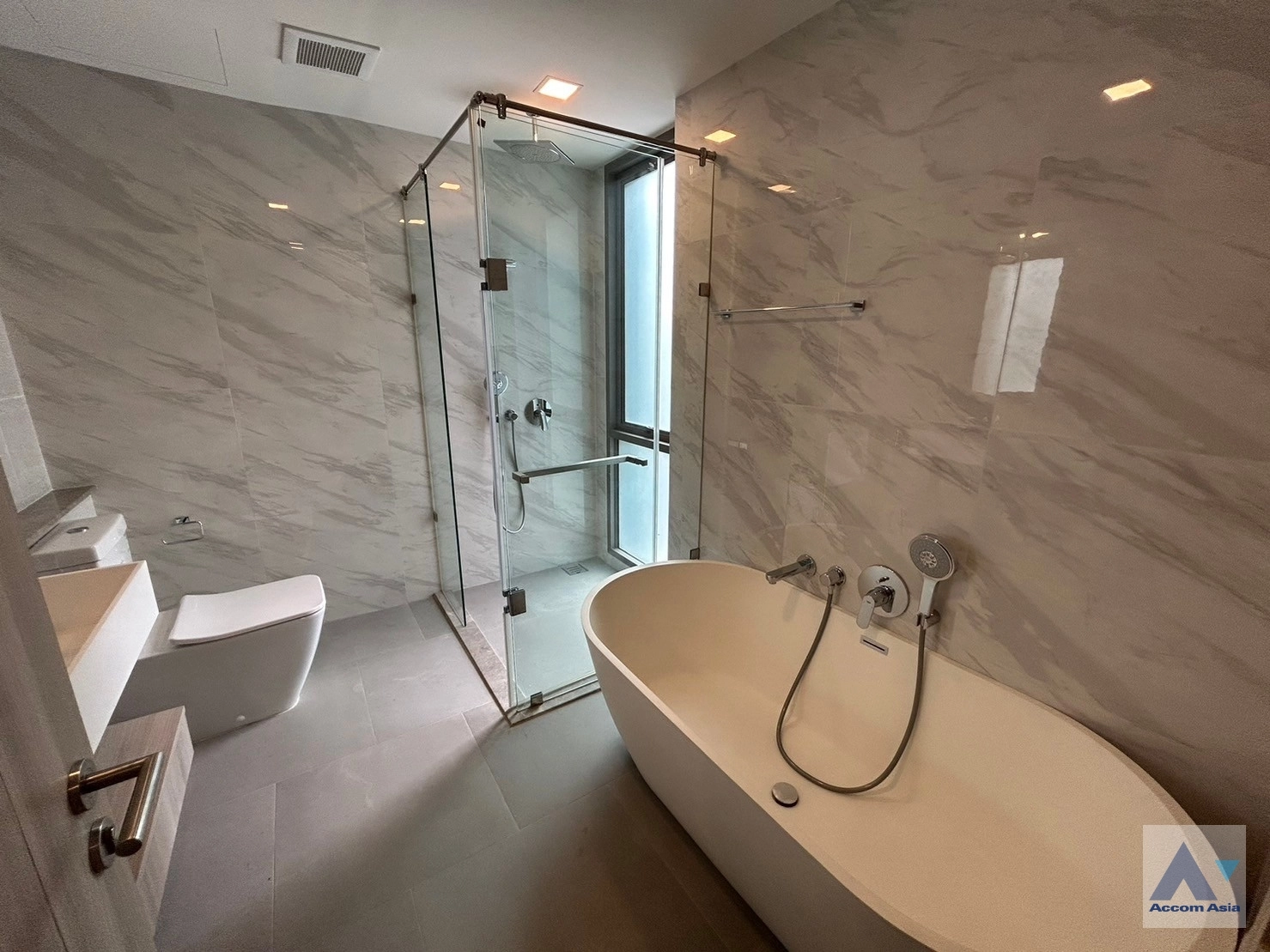 12  3 br Condominium for rent and sale in Sukhumvit ,Bangkok BTS Asok - MRT Sukhumvit at Fynn Sukhumvit 31 Condominium AA32191