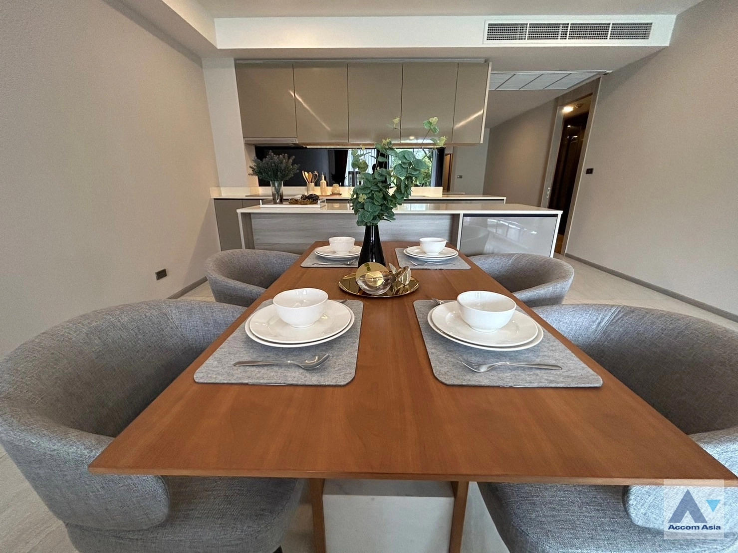 unit 3 Bedrooms  Condominium For Rent & Sale in Sukhumvit, Bangkok  near BTS Asok - MRT Sukhumvit (AA32191)