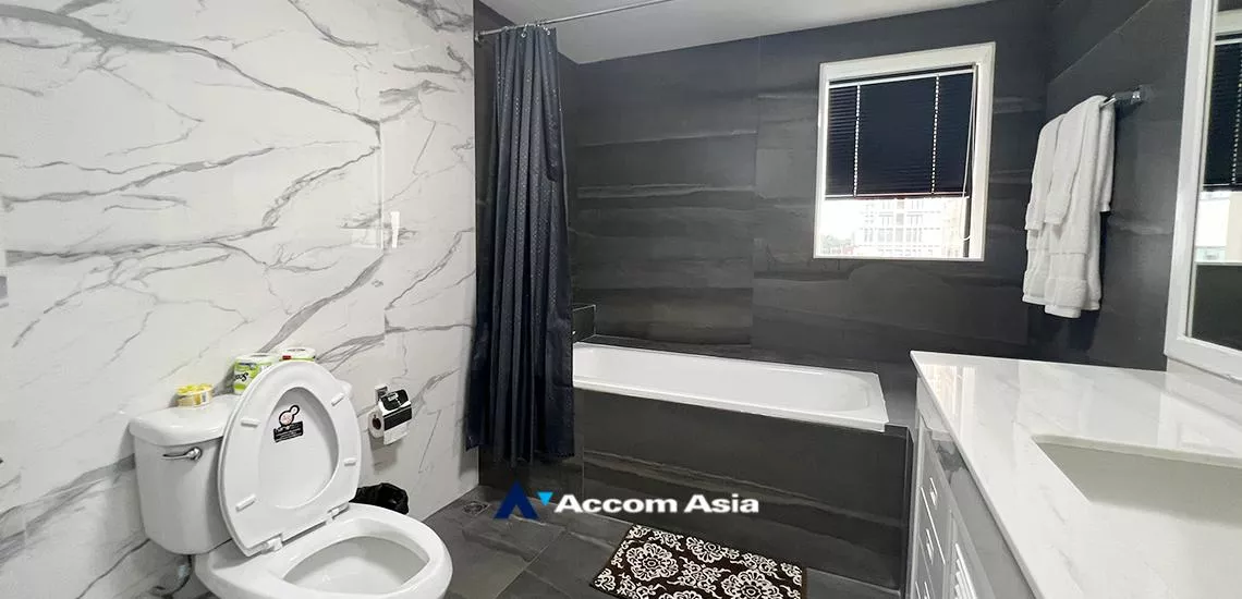 26  3 br Apartment For Rent in Ploenchit ,Bangkok BTS Chitlom at Heart of Langsuan - Privacy AA32211