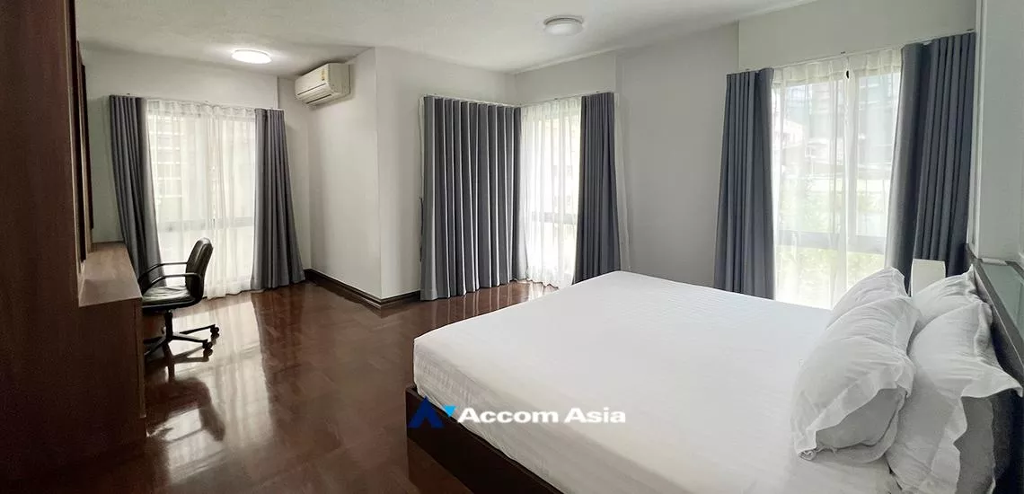 18  3 br Apartment For Rent in Ploenchit ,Bangkok BTS Chitlom at Heart of Langsuan - Privacy AA32211
