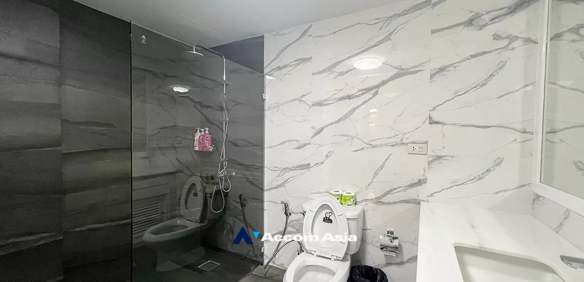 31  3 br Apartment For Rent in Ploenchit ,Bangkok BTS Chitlom at Heart of Langsuan - Privacy AA32211