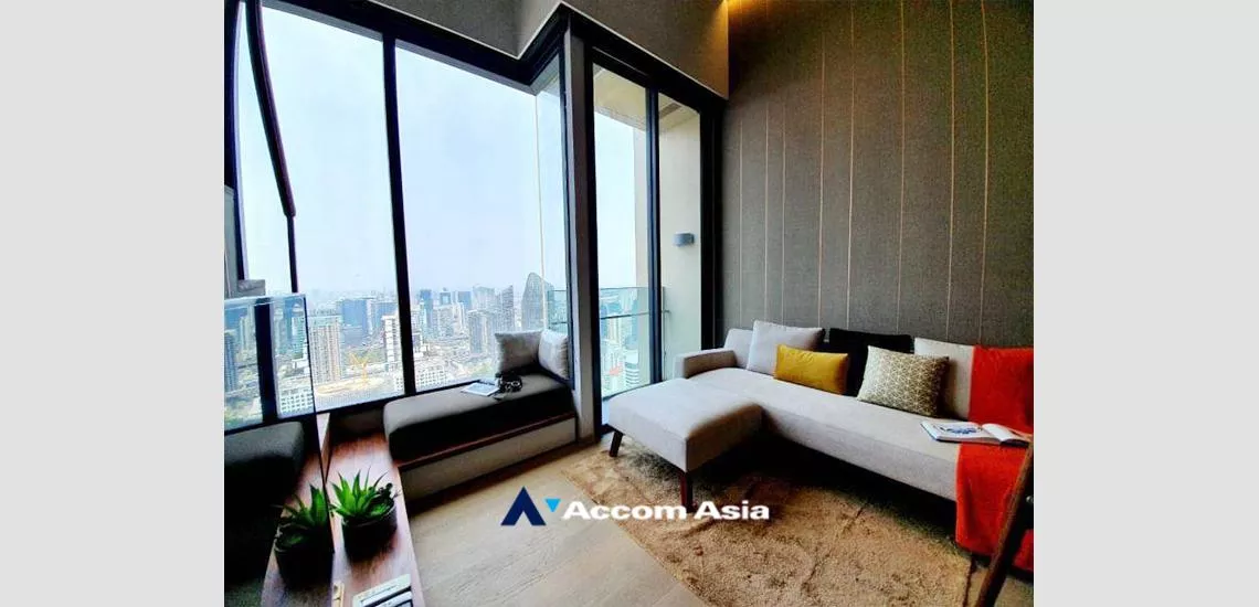 Duplex Condo |  2 Bedrooms  Condominium For Rent & Sale in Sukhumvit, Bangkok  near BTS Asok - MRT Sukhumvit (AA32213)