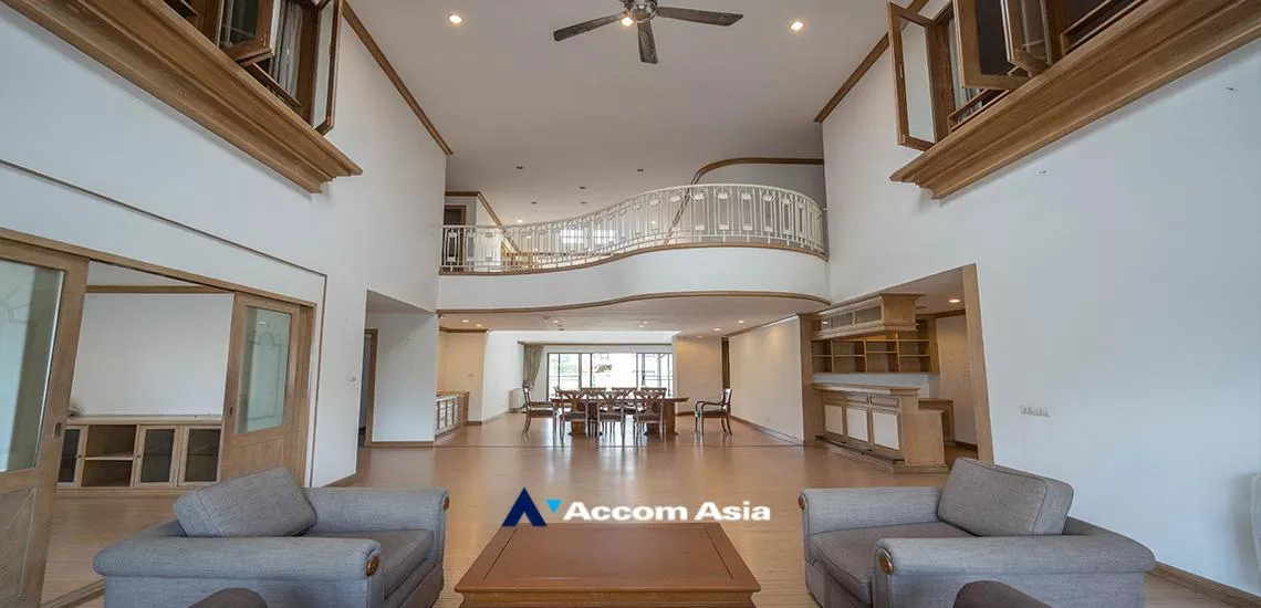  1  4 br Apartment For Rent in Sukhumvit ,Bangkok BTS Phrom Phong at Exclusive private atmosphere AA32215