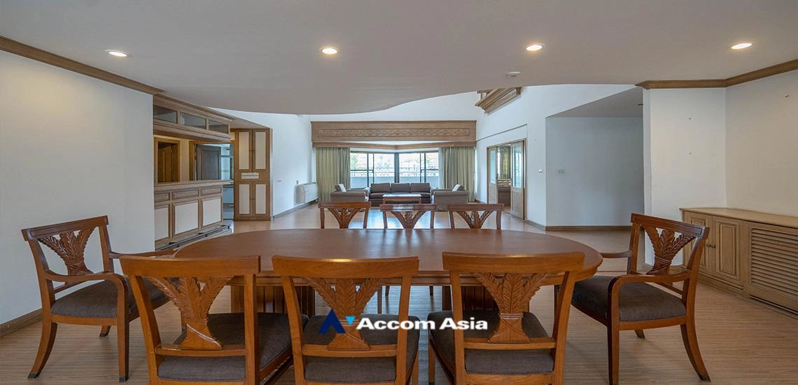 5  4 br Apartment for rent and sale in Sukhumvit ,Bangkok BTS Phrom Phong at 10 Mins from BTS with Shuttle Bus Service AA32215