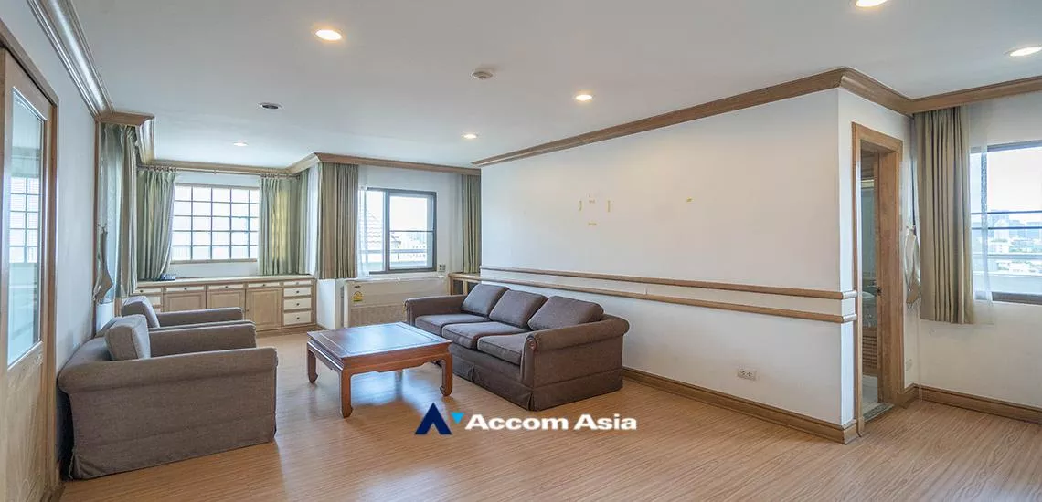 9  4 br Apartment For Rent in Sukhumvit ,Bangkok BTS Phrom Phong at Exclusive private atmosphere AA32215