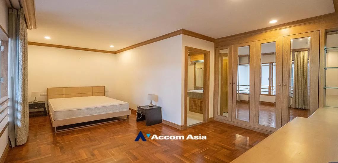 12  4 br Apartment For Rent in Sukhumvit ,Bangkok BTS Phrom Phong at Exclusive private atmosphere AA32215
