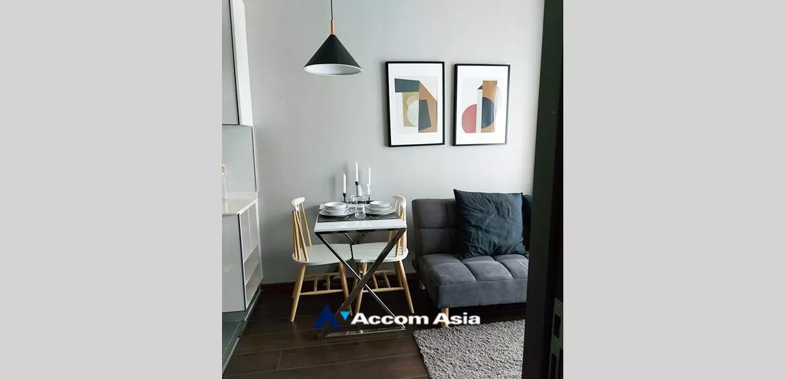 unit 1 Bedroom  Condominium For Rent in Sukhumvit, Bangkok  near BTS Ekkamai (AA32224)