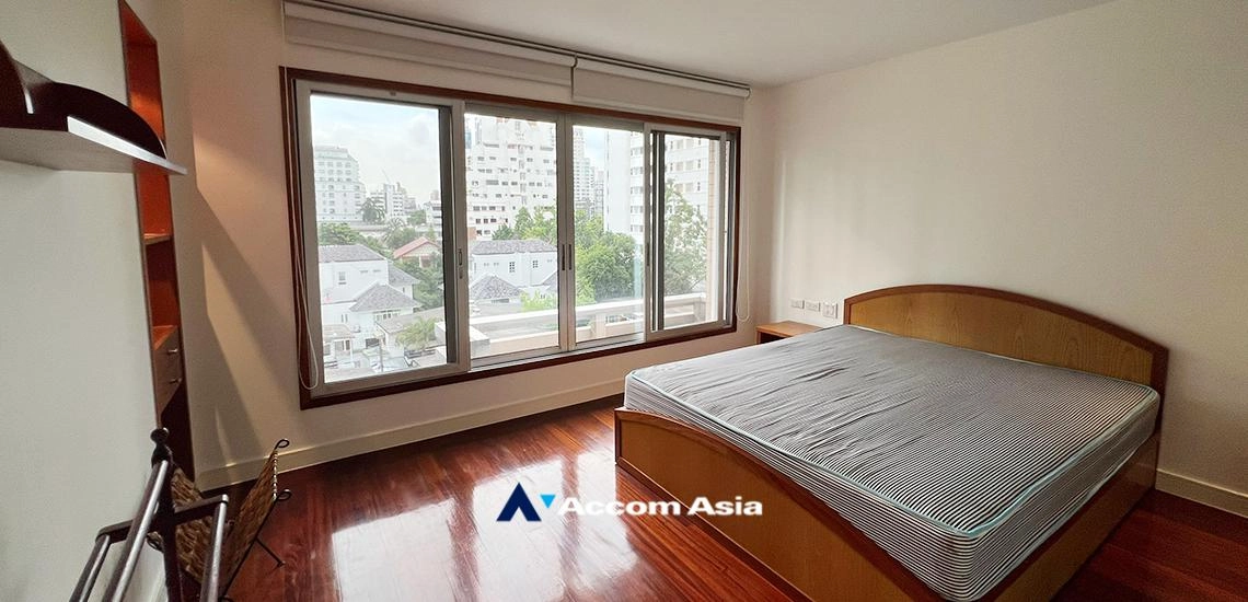 20  3 br Condominium for rent and sale in Ploenchit ,Bangkok BTS Ploenchit at Navin Court AA32227