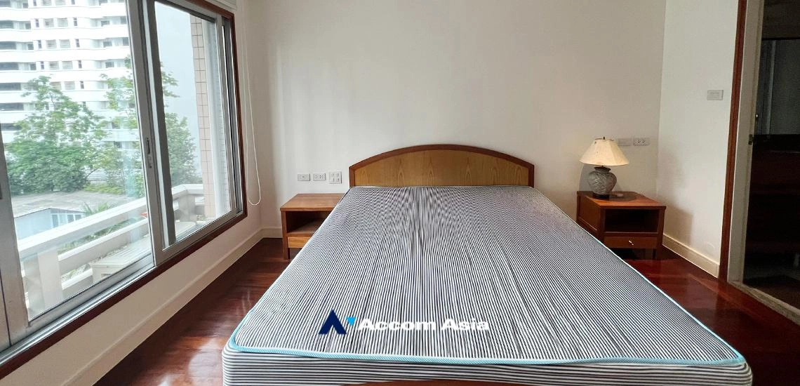21  3 br Condominium for rent and sale in Ploenchit ,Bangkok BTS Ploenchit at Navin Court AA32227