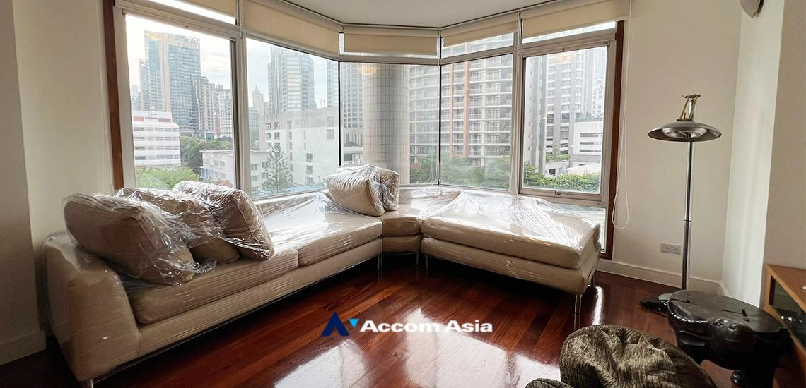 unit 3 Bedrooms  Condominium For Rent & Sale in Ploenchit, Bangkok  near BTS Ploenchit (AA32227)