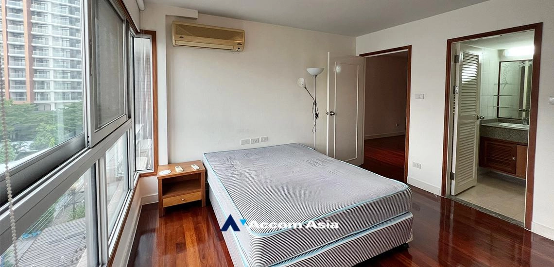 23  3 br Condominium for rent and sale in Ploenchit ,Bangkok BTS Ploenchit at Navin Court AA32227