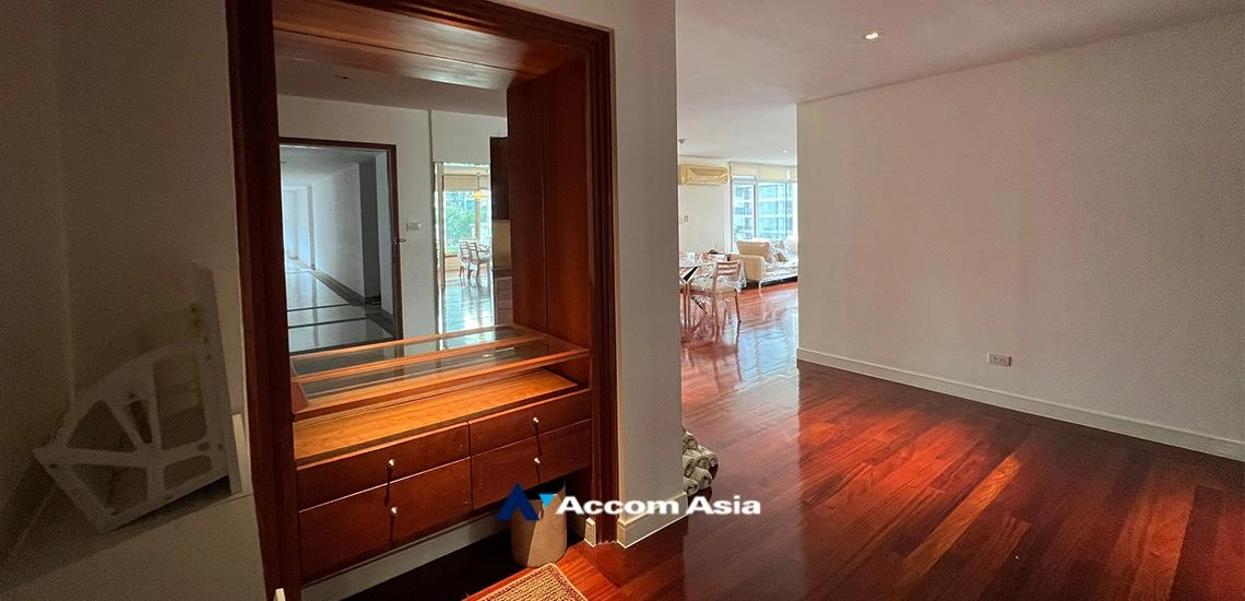 10  3 br Condominium for rent and sale in Ploenchit ,Bangkok BTS Ploenchit at Navin Court AA32227