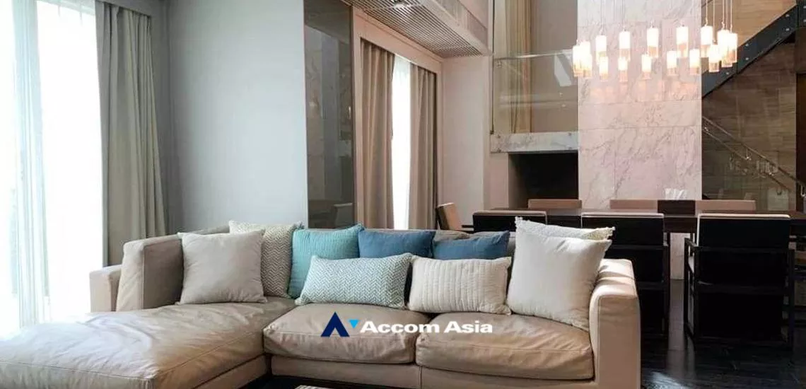 Duplex Condo, Penthouse |  3 Bedrooms  Condominium For Rent in Sukhumvit, Bangkok  near BTS Phrom Phong (AA32238)