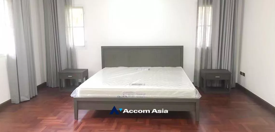 5  4 br House For Rent in  ,Nonthaburi  at Nichada Thani AA32240