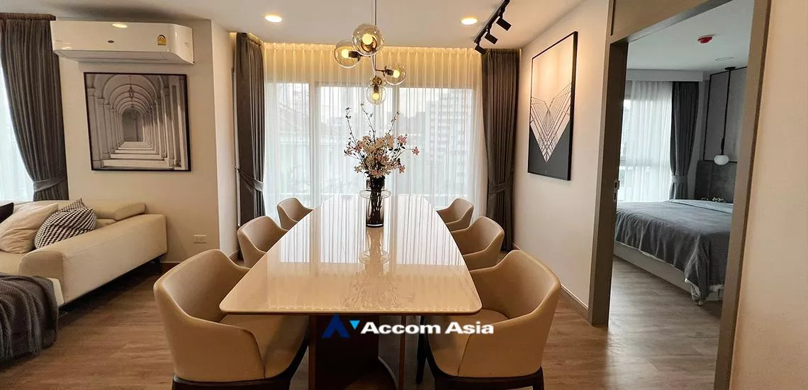 11  3 br Condominium For Rent in Ploenchit ,Bangkok BTS Ploenchit at Navin Court AA32243