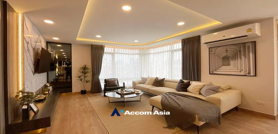 7  3 br Condominium For Rent in Ploenchit ,Bangkok BTS Ploenchit at Navin Court AA32243