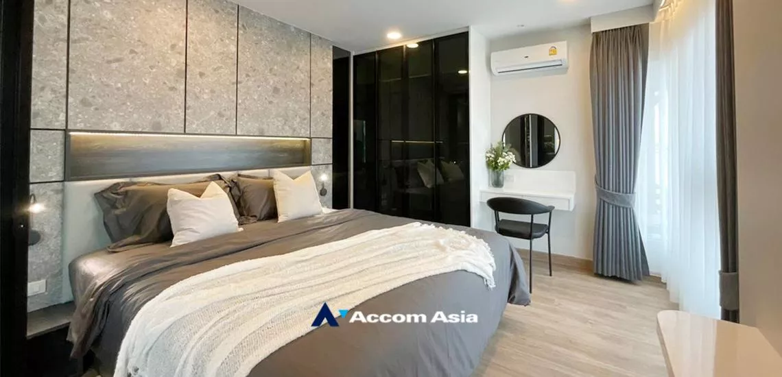 31  3 br Condominium For Rent in Ploenchit ,Bangkok BTS Ploenchit at Navin Court AA32243
