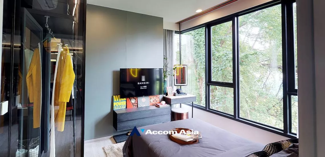 4  2 br Condominium For Sale in Sukhumvit ,Bangkok BTS Ekkamai at XT Ekkamai AA32256