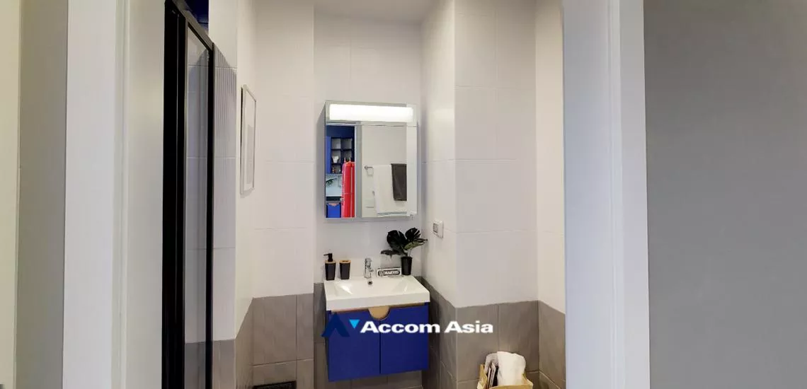 7  2 br Condominium For Sale in Sukhumvit ,Bangkok BTS Ekkamai at XT Ekkamai AA32257