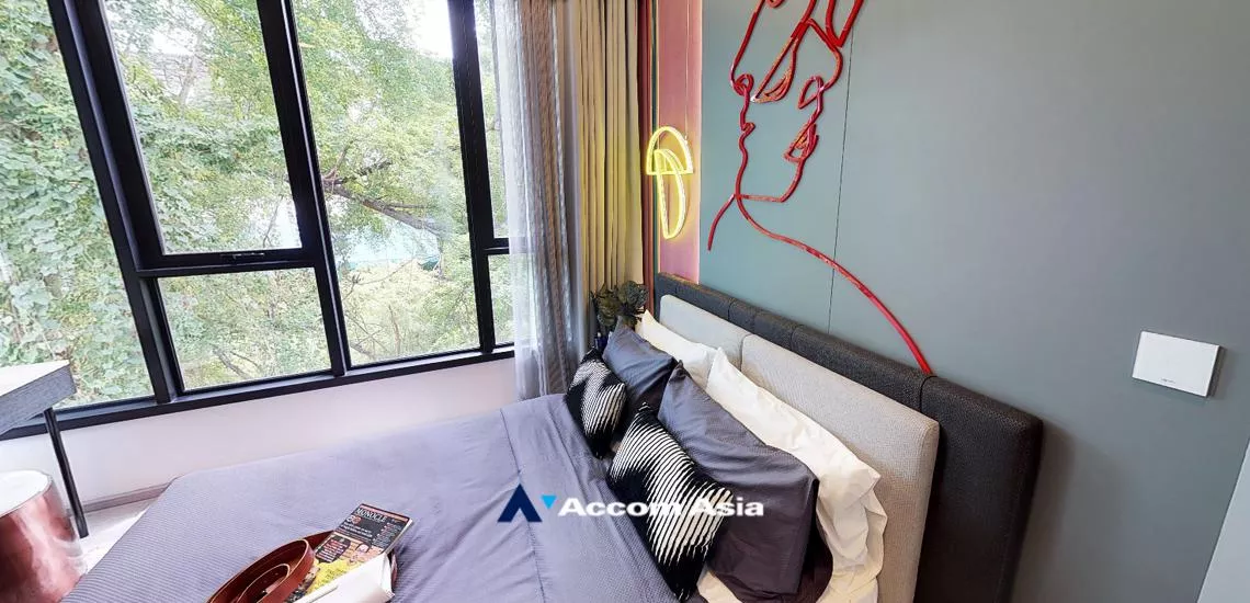  2 Bedrooms  Condominium For Sale in Sukhumvit, Bangkok  near BTS Ekkamai (AA32257)